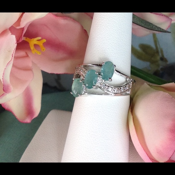 Genuine Rare Green Grandidierite & Zircon Ring - Picture 3 of 8